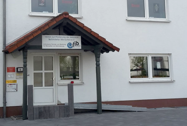 Eingang der Geschäftsstelle Gladenbach